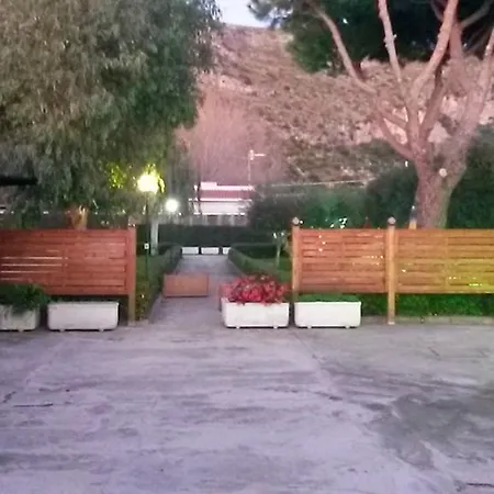 Rifa Oda ve Kahvaltı