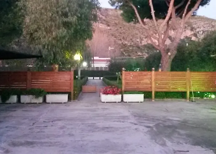 Rifa Bed & Breakfast